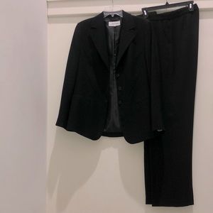 Calvin Klein 2pc pantsuit